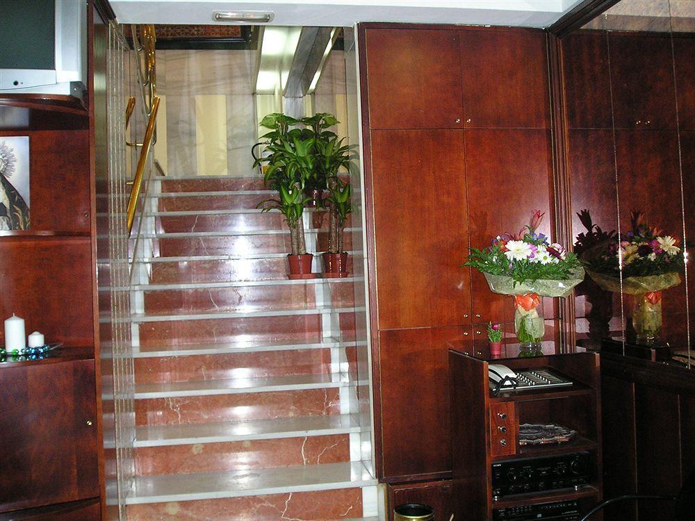 Hostal Nevot Granada Exterior foto